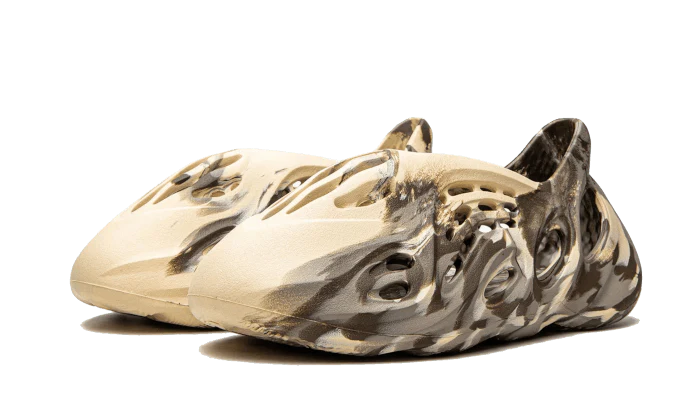 adidas Yeezy Foam RNNR MX Cream Clay (GX8774) | TheSneakerWay